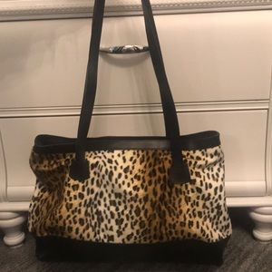 MAXX New York Shoulder Bag